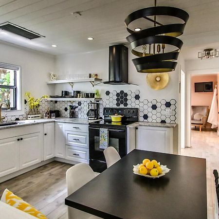 Island View Cottages Sebastian Ngoại thất bức ảnh
